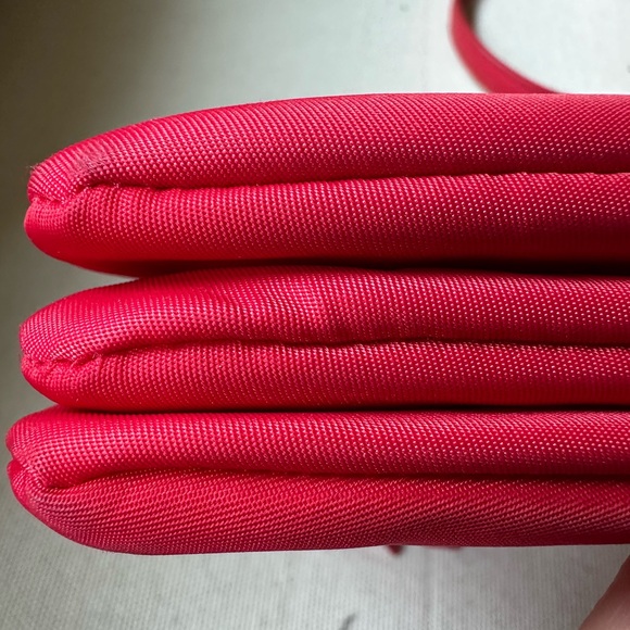 Kate Spade red nylon crossbody bag - Picture 10 of 10